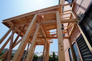 増改築完成まで8